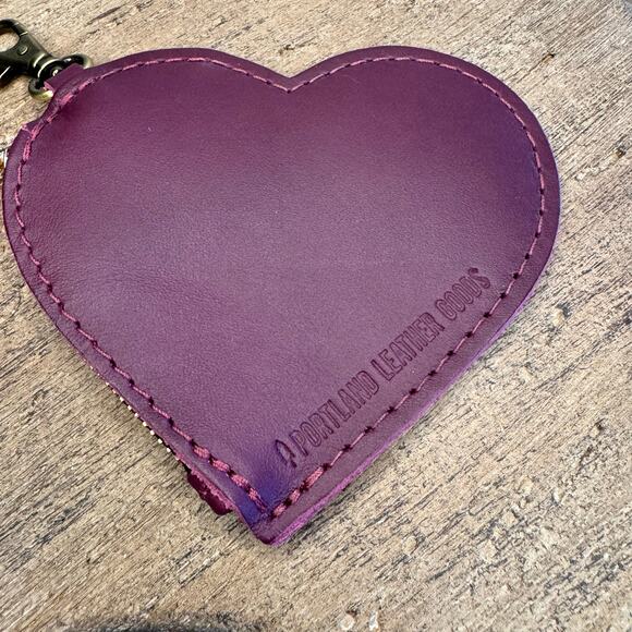 Portland Leather Heart Keychain Pouch FAST SHIP LOLLIPOP Pink Heart NEW - Picture 3 of 4